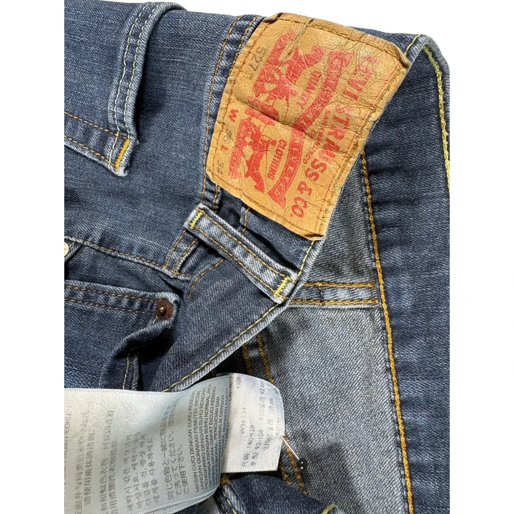 Levis levi 527